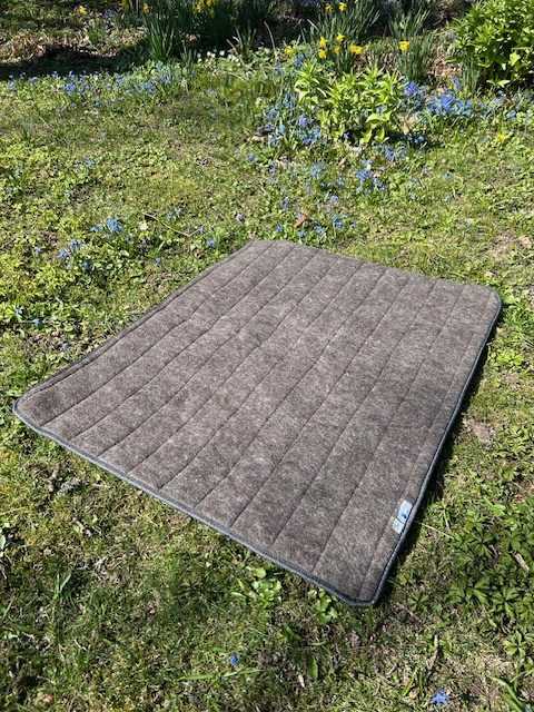 Dyna till hunden i 100% svensk ull